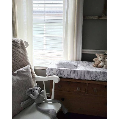 Lush Décor Soft & Plush Changing Pad Cover - Image 4