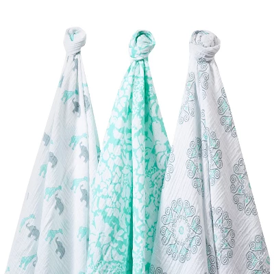 SwaddleDesigns Swaddle Blankets - 3 Pack - Image 5