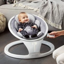 Munchkin Bluetooth Enabled Baby Swing